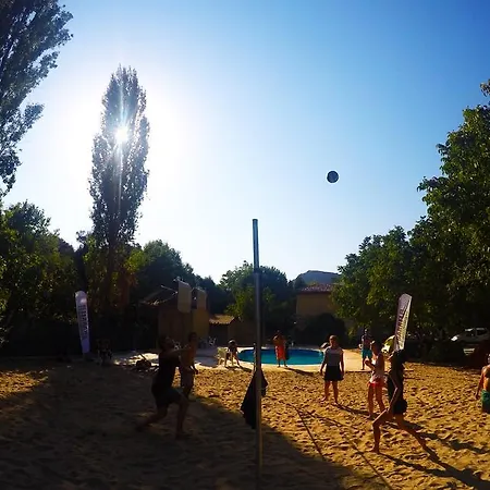 Varil-barrel Camping Üdülőpark *