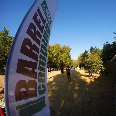 Tatil parkı Varil-barrel Camping *