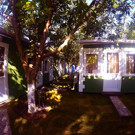 Tatil parkı Varil-barrel Camping