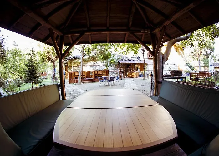 Tatil parkı Varil-barrel Camping