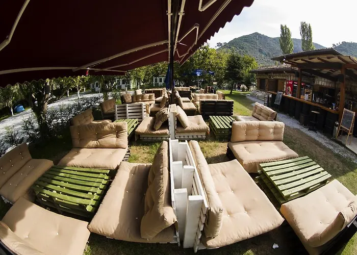 Varil-barrel Camping Tatil parkı *