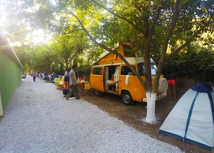 Varil-barrel Camping