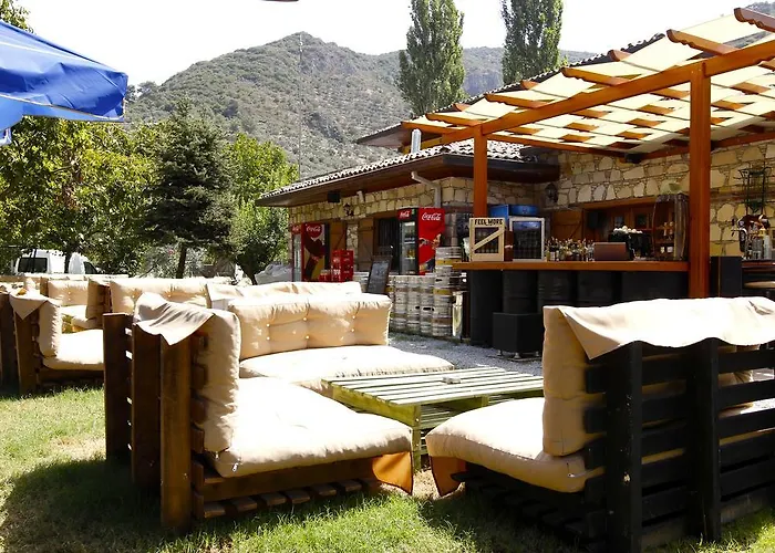 Tatil parkı Varil-barrel Camping